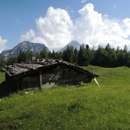 Ferienwohnung Schmiderer Apartmán Lofer